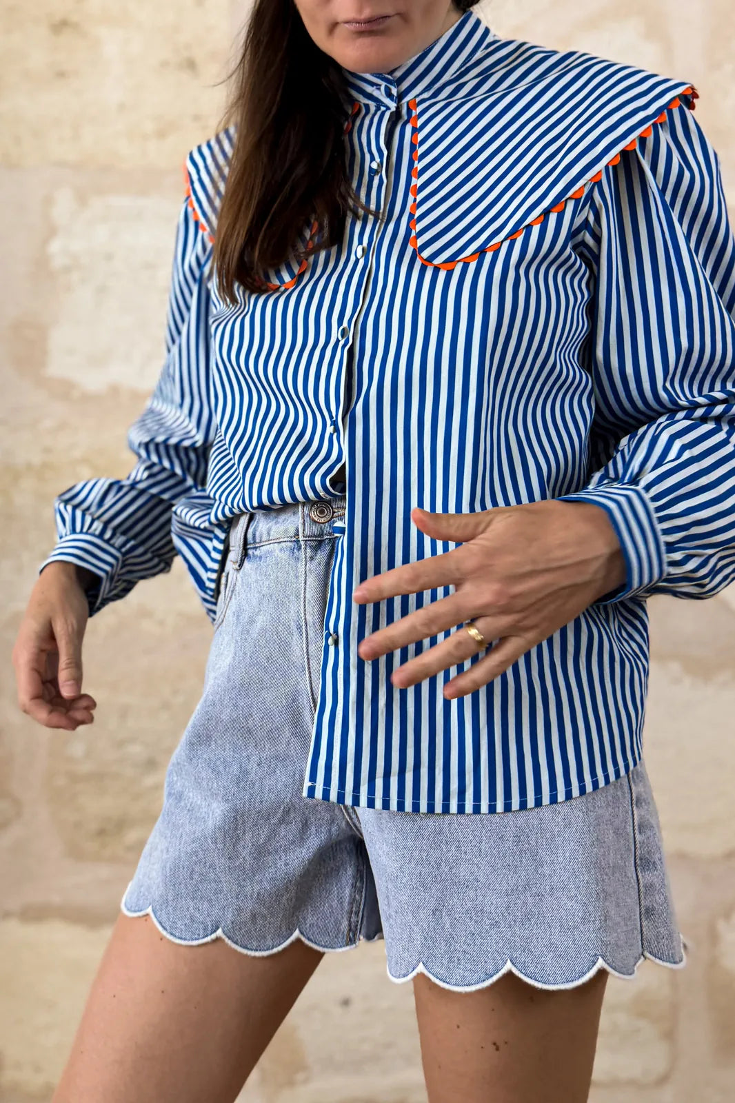 Chemise Alba rayée bleue en coton, galon orange — Bling Paris